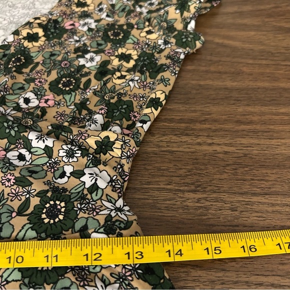 Rebel Sugar 60s Floral Mock-Wrap BodyCon Dress with Pencil Skirt Large - Picture 10 of 12